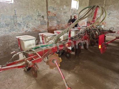 Aukcja internetowa: HORSCH  MAESTRO 8 R