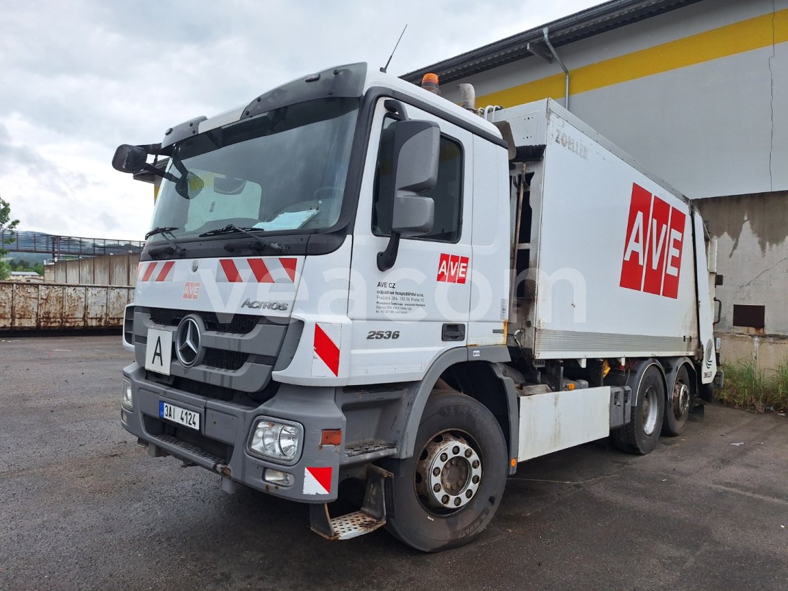 Online-Versteigerung: MB  ACTROS 2536 L 6X2