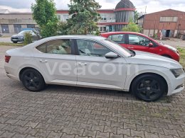 Online aukce: ŠKODA  SUPERB L&K 4X4