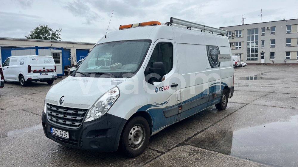 Online-Versteigerung: RENAULT  MASTER