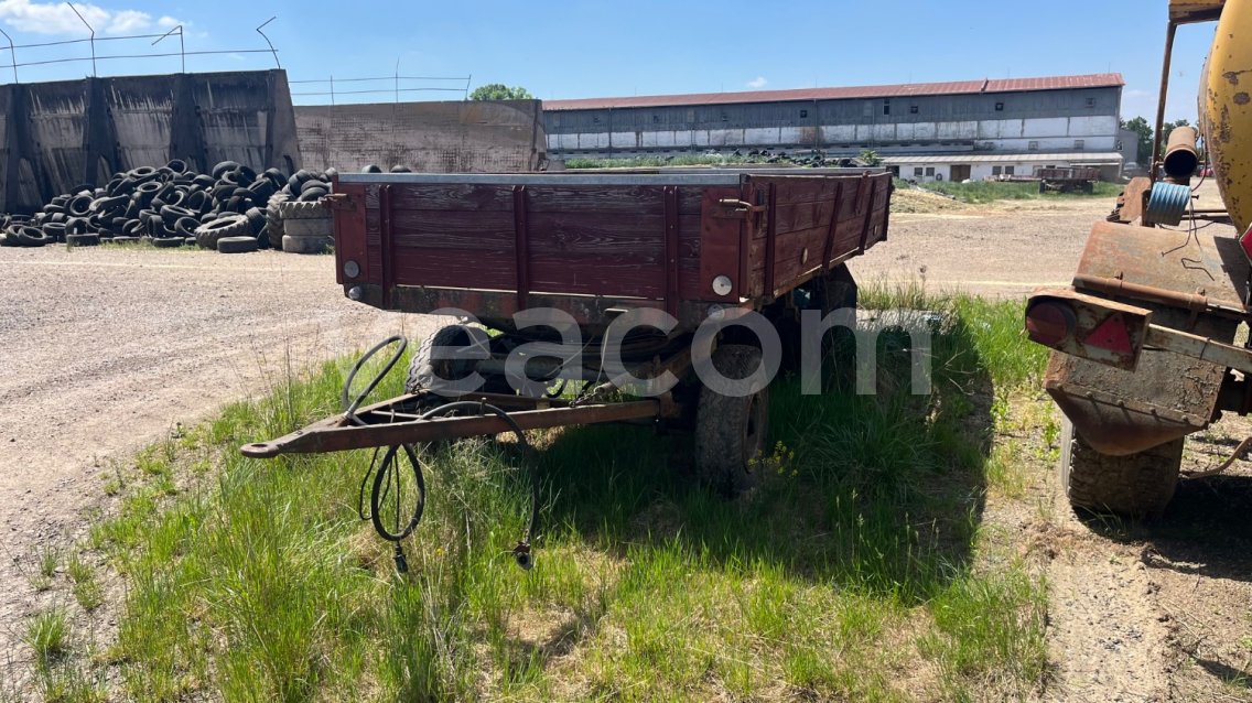 Online aukce:   VLEK ZA TRAKTOR