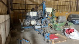Online aukce:   KINZE 3500