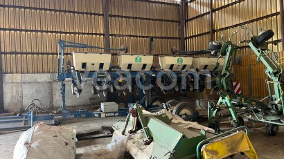 Online-Versteigerung:  KINZE 3500