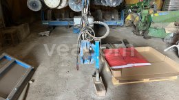 Online aukce:   KINZE 3500