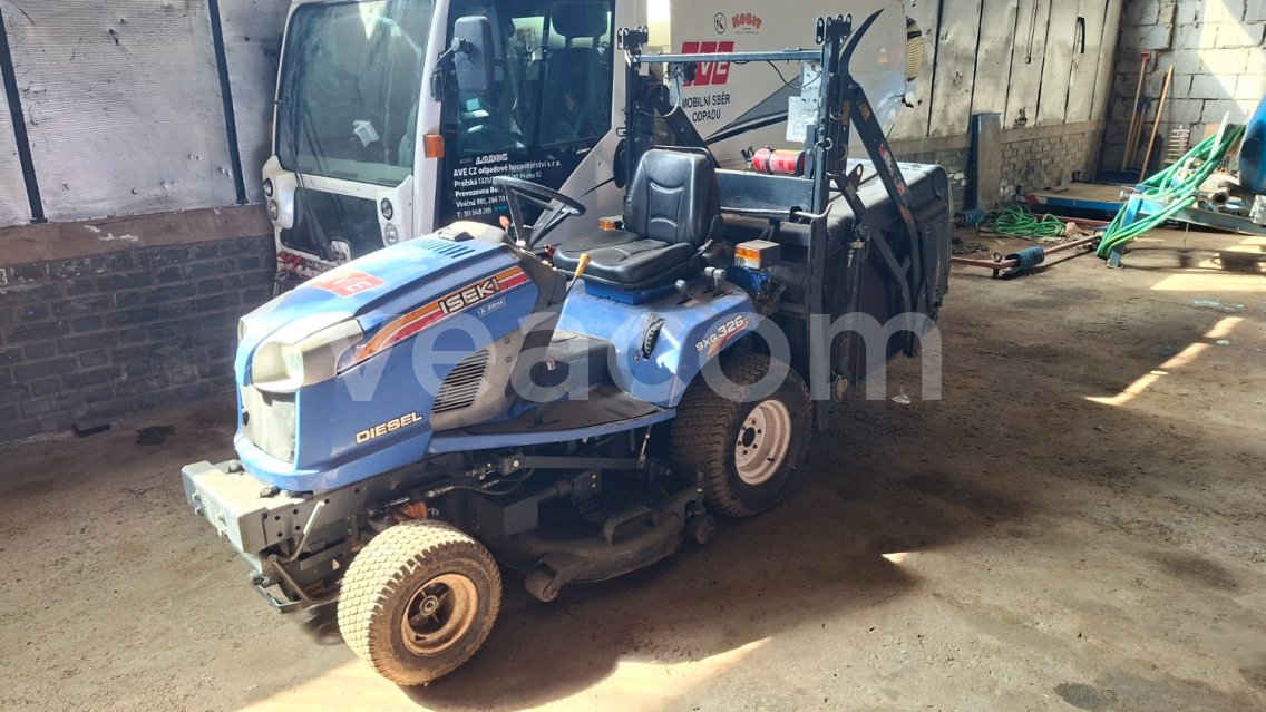 Online-Versteigerung: ISEKI  SXG 326 HL