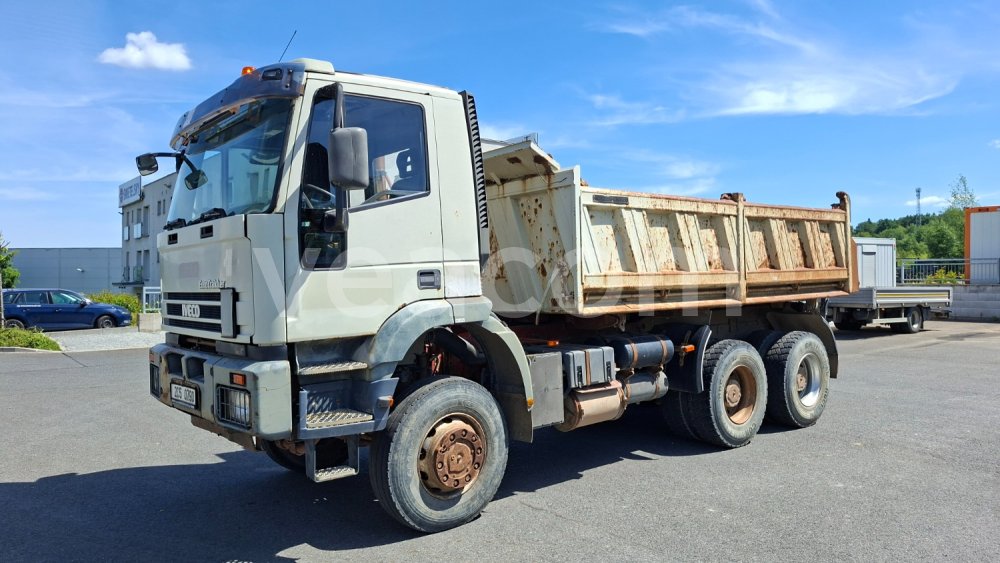 Online-Versteigerung: IVECO  EUROTRAKKER 450E18 6X6