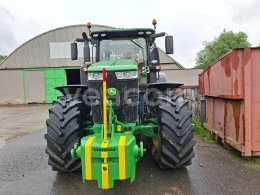 Online aukce: JOHN DEERE  7270R