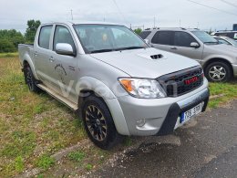 Online aukce: TOYOTA  HILUX 4X4