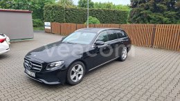 Online aukce: MB  E 250