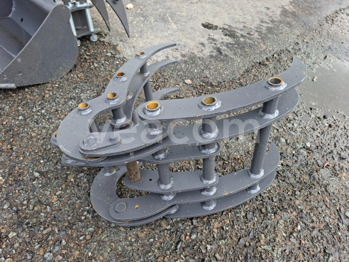 Online aukce:   DRAPÁK 32 CM