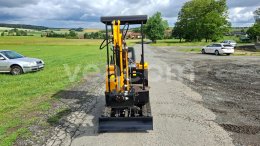 Online aukce:   MIVA 15D