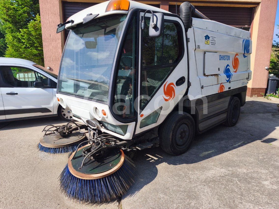Online aukce: JOHNSTON  158B 101T