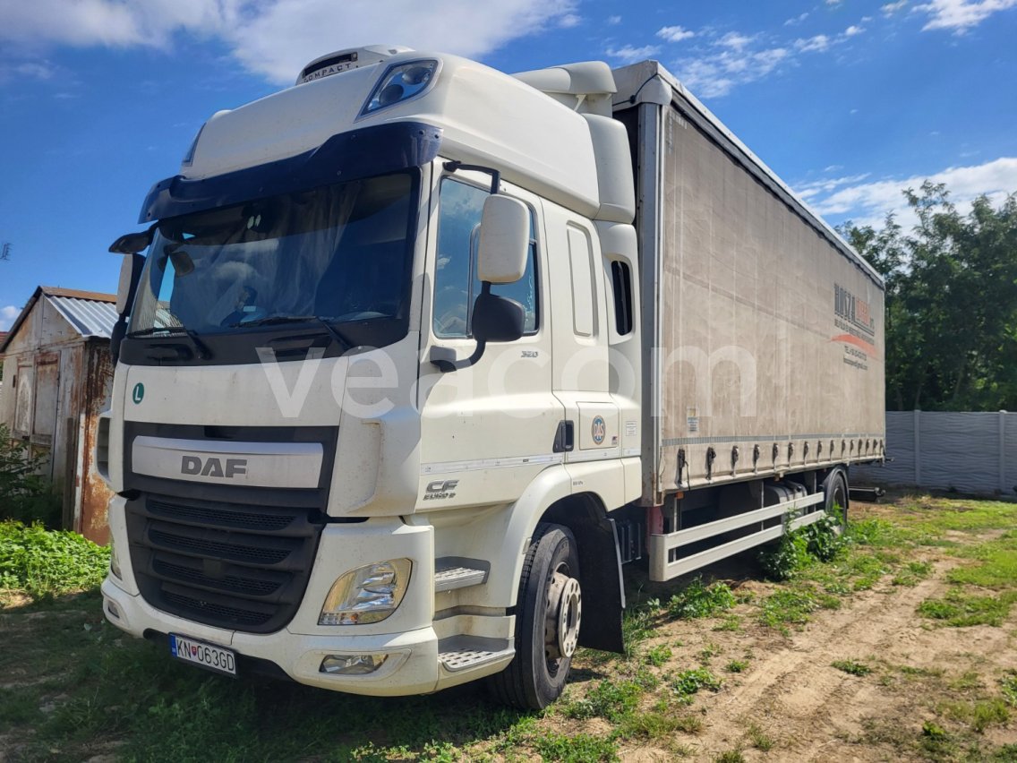Online aukce: DAF  CF 320 FA