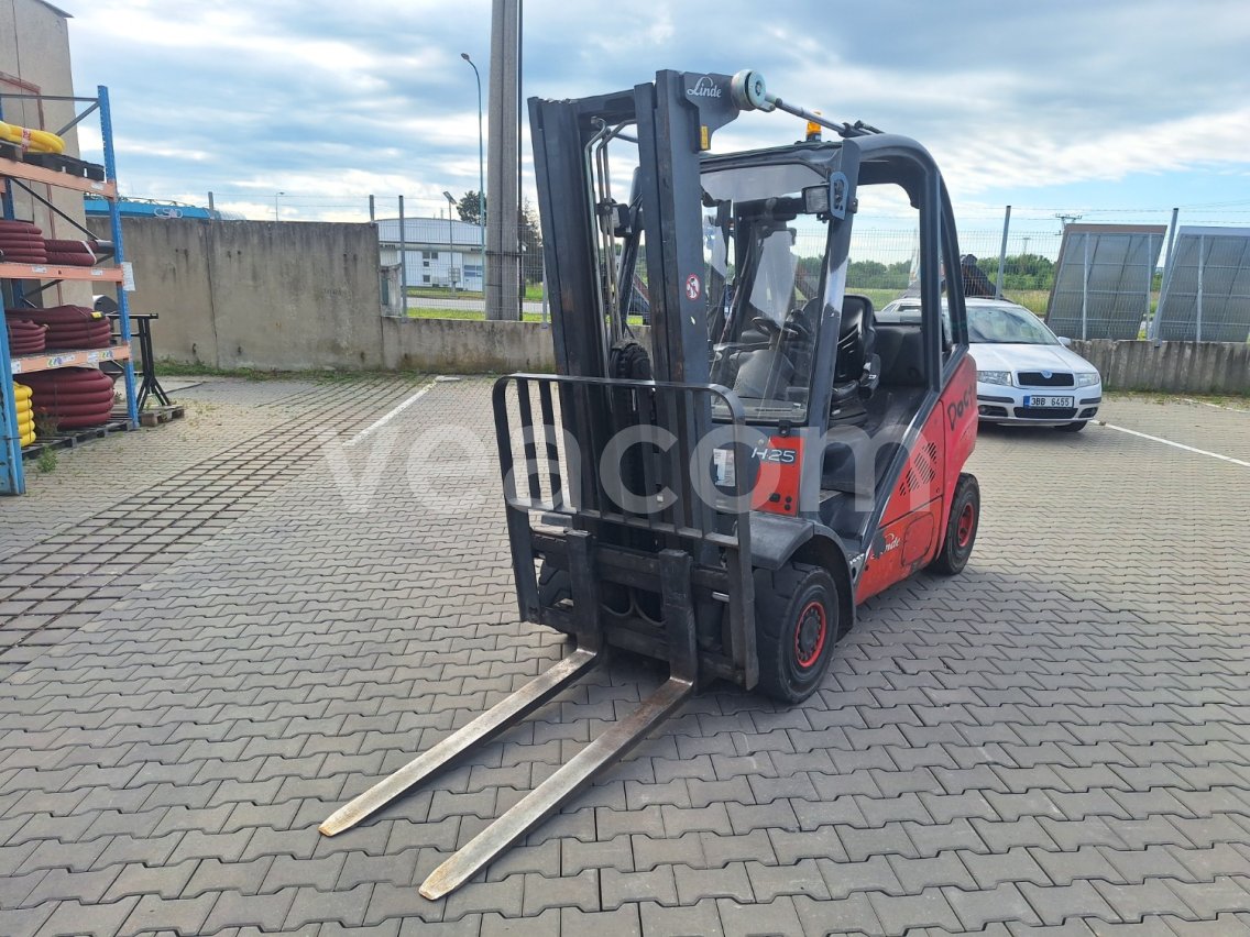 Online aukce: LINDE  H25T - 01