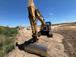 Online aukce: CAT  320 B L