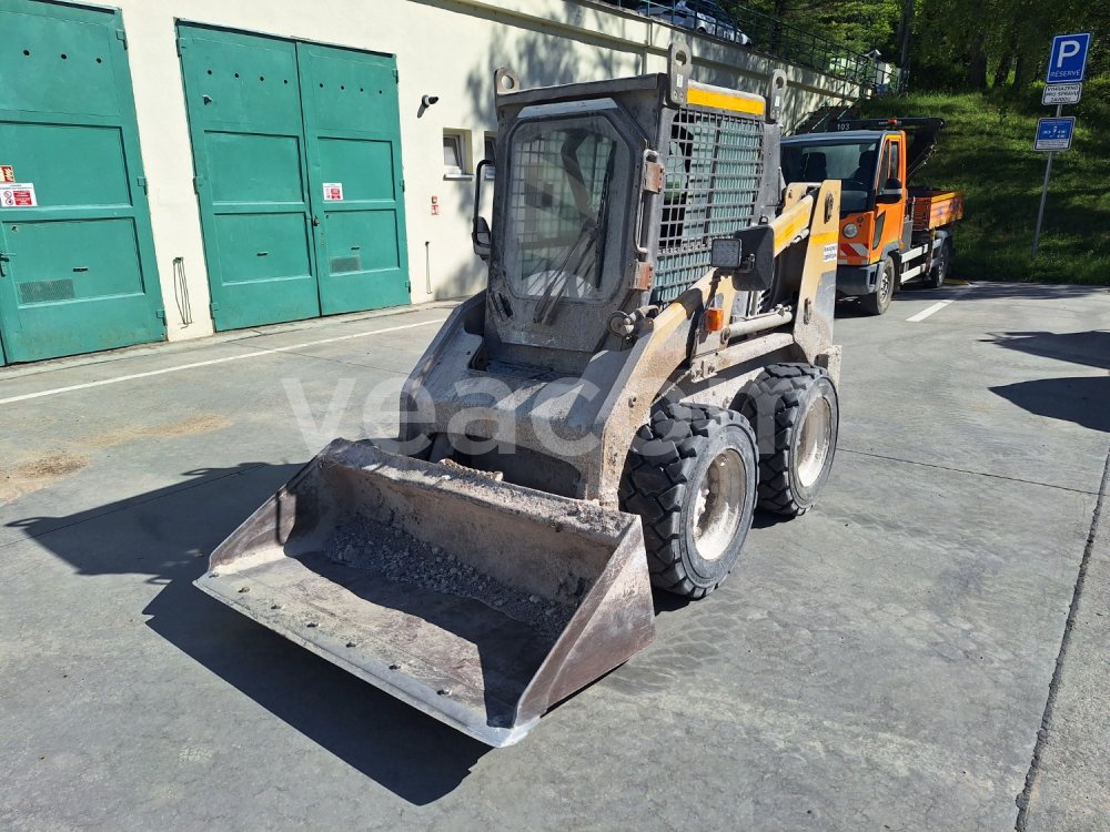 Online aukce: CATERPILLAR  226 4X4