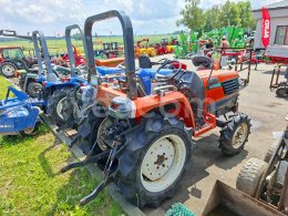 Online aukce: KUBOTA  T-220