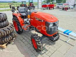 Online aukce: KUBOTA  A211N