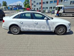 Online aukce: AUDI  A4