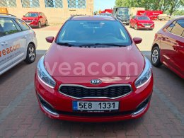Online aukce: KIA  CEED SW
