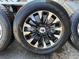Online aukce:   SADA PNEU NA ELEKTRONECH - ZÁNOVNÍ DISKY