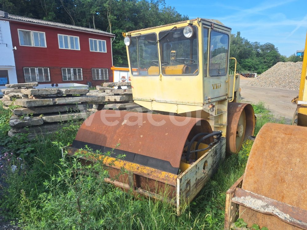 Online-Versteigerung: ZTS  STAVOSTROJ VV 113