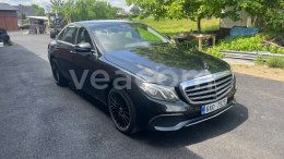Online aukce: MB  E 220D