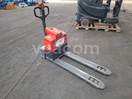Online aukce: LINDE  MT15