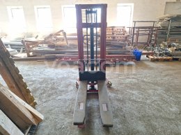 Online aukce:   SDJ1025