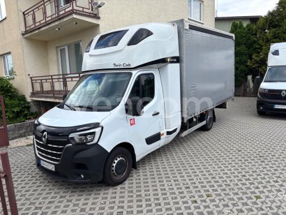 Online auction: RENAULT  MASTER