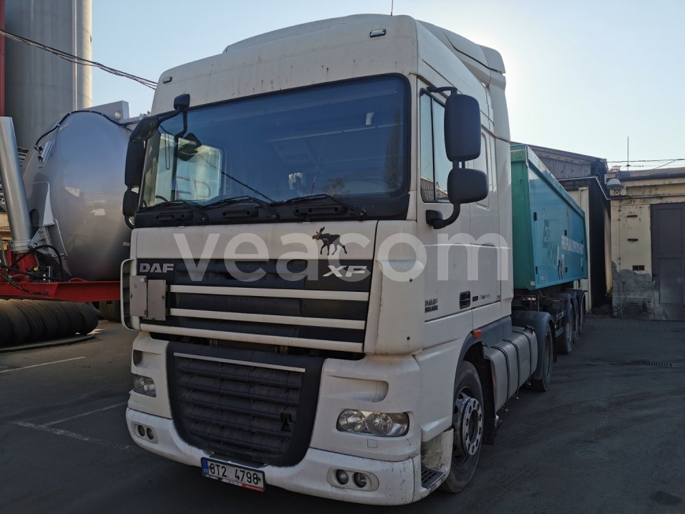 Online aukce: DAF  XF 105.460
