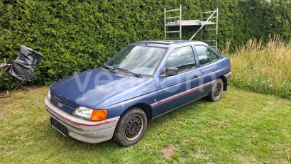 Aukcja internetowa: FORD  ESCORT