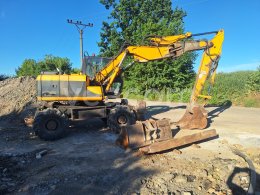 Online aukce: JCB  JS 130