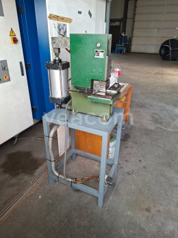 Online aukce:   METALPRES NLV 100/3