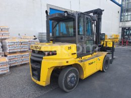 Online aukce: HYUNDAI  70D-9