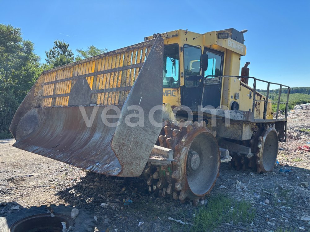 Online aukce: BOMAG  BC 671