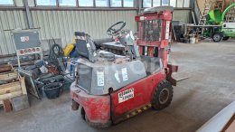 Online aukce: DESTA  MV 12B