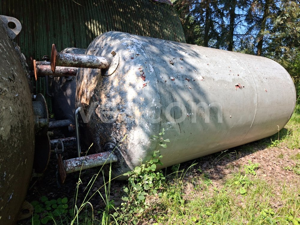 Інтернет-аукціон:  NÁDRŽ 12 000 L (2)