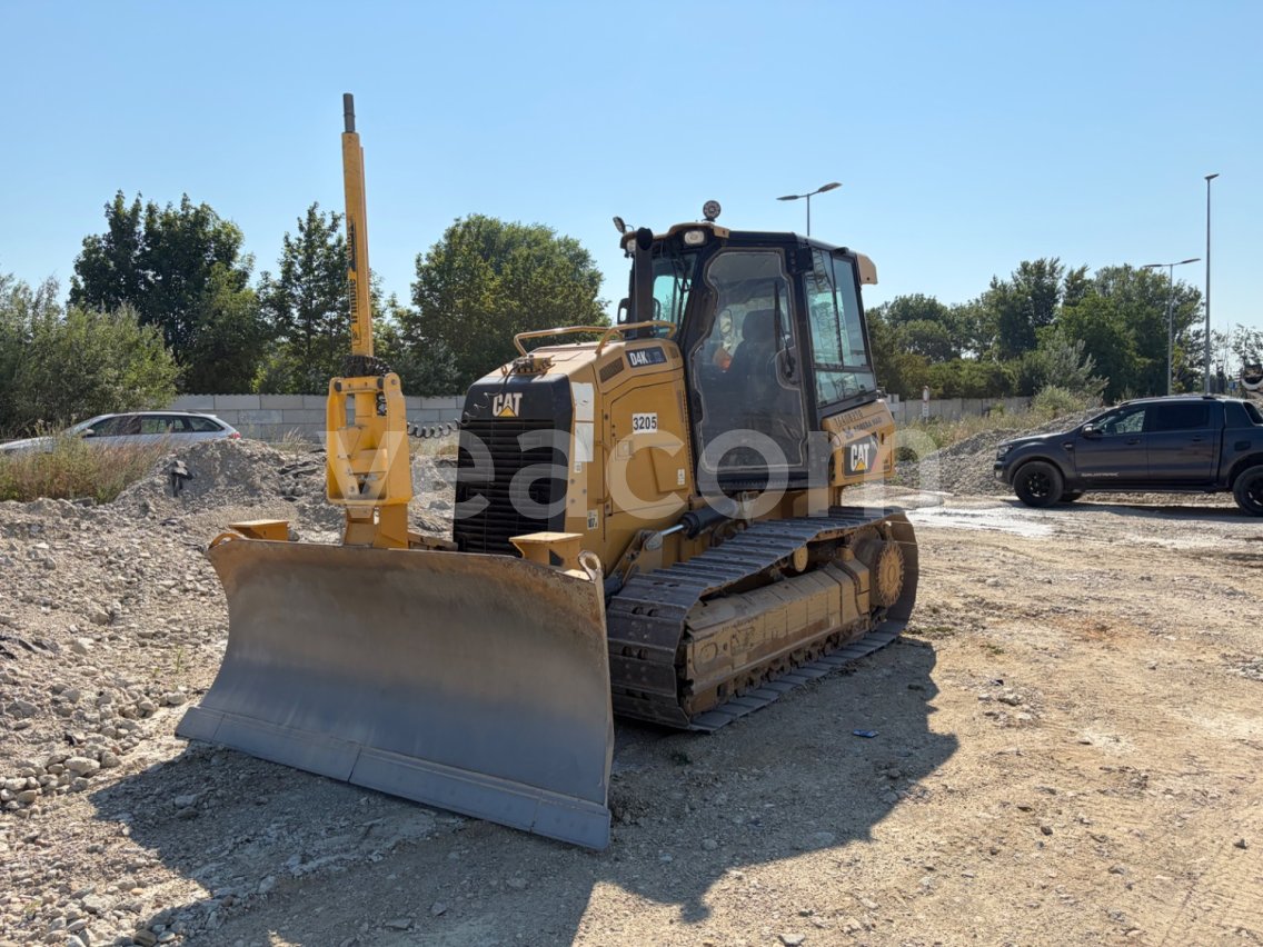Online aukce: CATERPILLAR  D4K2 XL