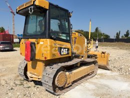 Online aukce: CATERPILLAR  D4K2 XL