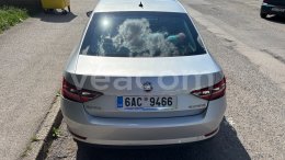 Online aukce: ŠKODA  SUPERB
