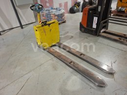 Online aukce: HYSTER  P1.6