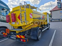Online aukce: AVIA  D 120
