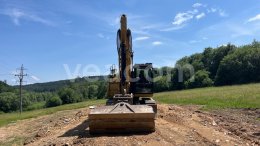 Online aukce: CATERPILLAR  311F LRR