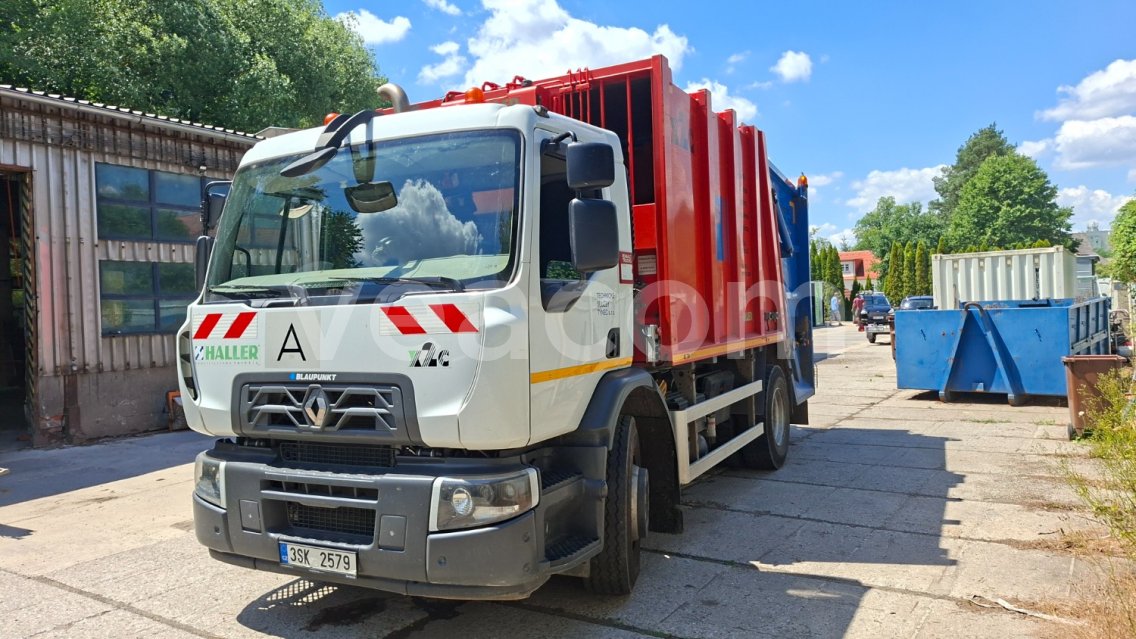 Online aukce: RENAULT  D 13 WIDE