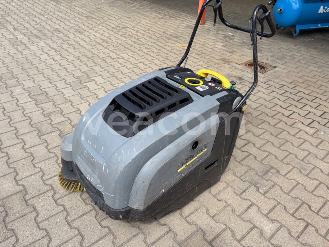 Online aukce: KÄRCHER  KM 74/40 W P