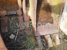 Online aukce:   PODKOPOVÁ LŽÍCE 60 CM - ZUBY