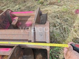 Online aukce:   PODKOPOVÁ LŽÍCE 60 CM - ZUBY
