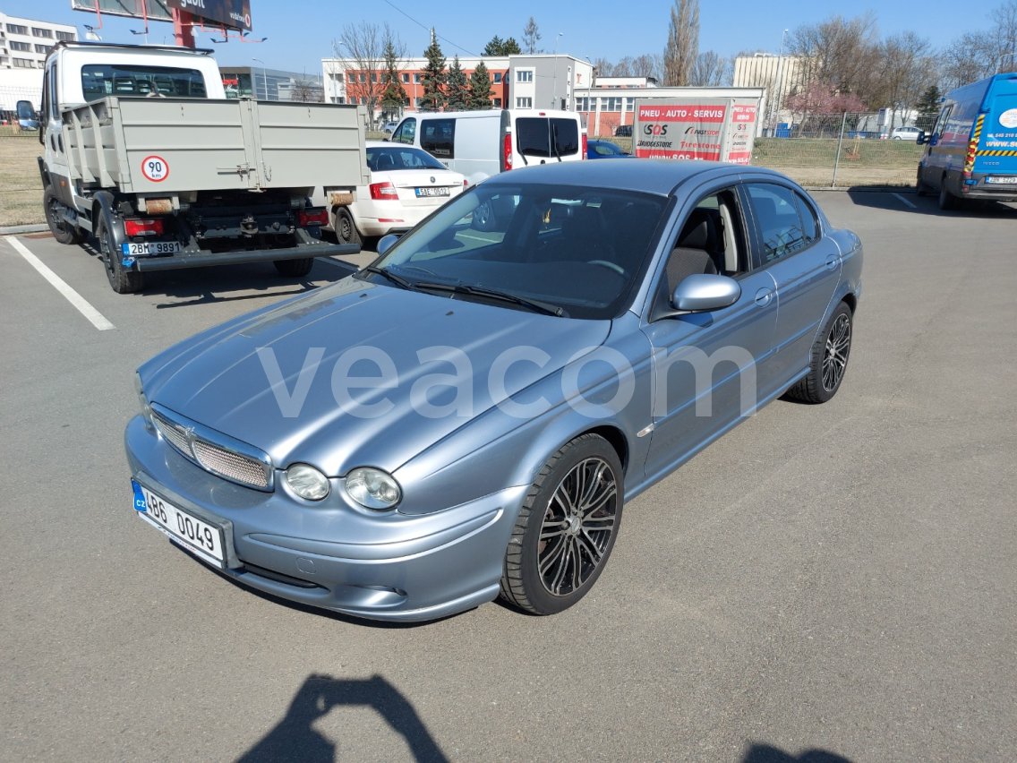 Online árverés:   JAGUAR X-TYPE 2.5 V6