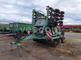 Online aukce: JOHN DEERE  750 A